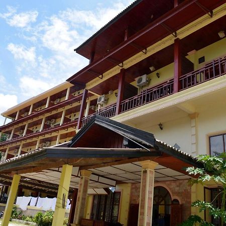 ואנג ויינג Hotel Vilayvong מראה חיצוני תמונה